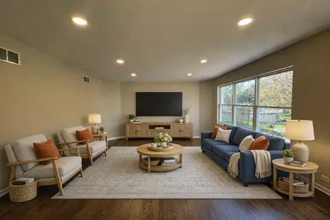 Living - 24850 Michele Dr, Plainfield, IL 60544 photo 1 of 3