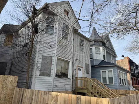 Exterior - 2459 E 74th St, Chicago, IL 60649 photo 2 of 4