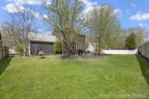 Exterior - 741 Cooper Ct E, Aurora, IL 60504 photo 3 of 3