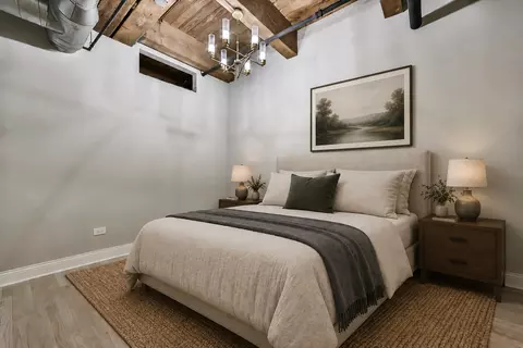 Bedroom - 1500 W Monroe St #519, Chicago, IL 60607 photo 2 of 2