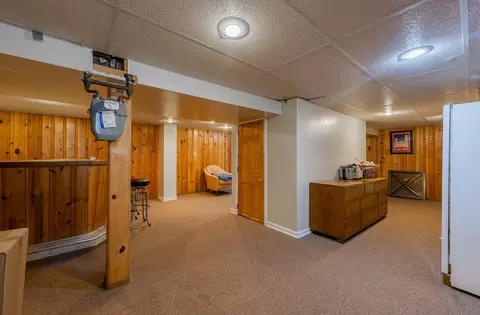 Entry Way - Undisclosed, Chicago, IL 60641 photo 2 of 2
