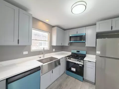 Kitchen - 11361 S Racine Ave, Chicago, IL 60643 photo 1 of 2