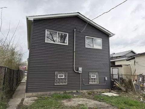 Exterior - 11361 S Racine Ave, Chicago, IL 60643 photo 4 of 5