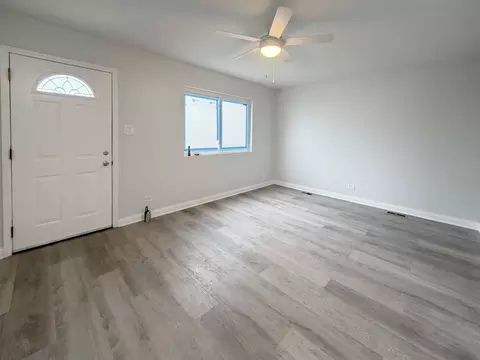 Living - 11361 S Racine Ave, Chicago, IL 60643 photo 1 of 9