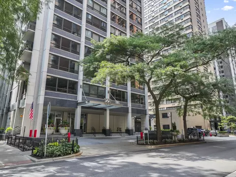 Other - 222 E Pearson St #1706, Chicago, IL 60611 photo 1 of 8