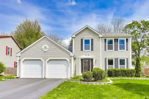 145 N Royal Oak Dr, Vernon Hills, IL 60061