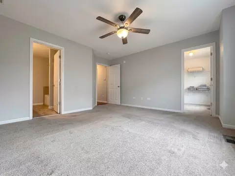 Bedroom - 3381 Cameron Dr, Elgin, IL 60124 photo 2 of 3
