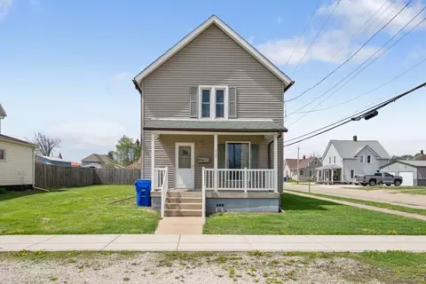 825 N Burr St, Kewanee, IL 61443