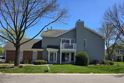 1955 N Stillwater Rd #0, Arlington Heights, IL 60004