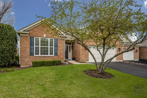 1187 Patrick Henry Pkwy, Bolingbrook, IL 60490