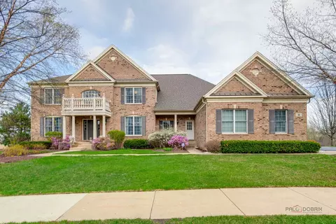 6 Turnbury Ct, Hawthorn Woods, IL 60047
