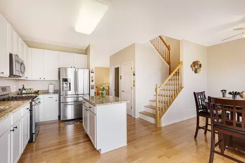 Kitchen - 674 Lambert Ln, Bartlett, IL 60103 photo 3 of 3