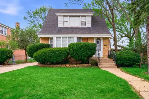 1216 N Northwest Hwy, Park Ridge, IL 60068