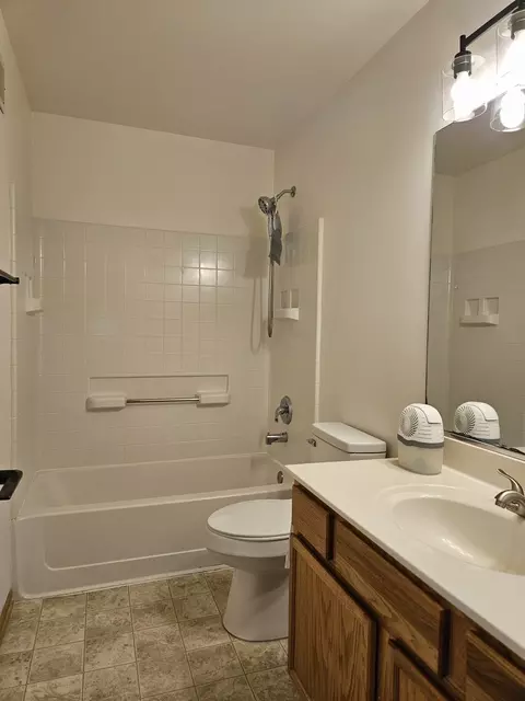 801 Serendipity Dr, Aurora, IL 60504 photo 7