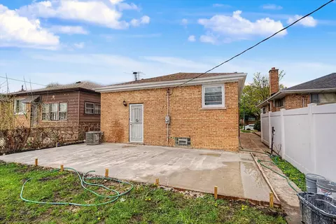 Exterior - Undisclosed, Chicago, IL 60628 photo 8 of 8