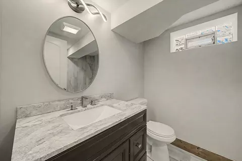 Bath - Undisclosed, Chicago, IL 60628 photo 3 of 4