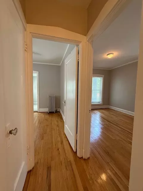Entry Way - 1504 Pitner Ave, Evanston, IL 60201 photo 2 of 2