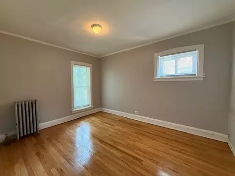 Bedroom - 1504 Pitner Ave, Evanston, IL 60201 photo 3 of 6