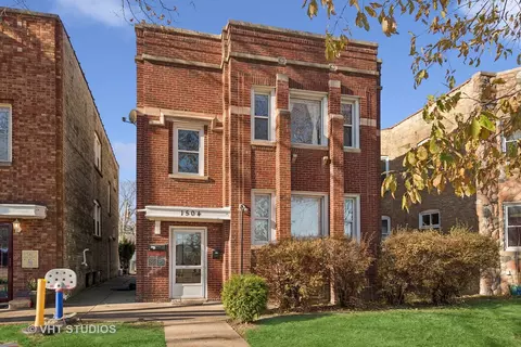 1504 Pitner Ave, Evanston, IL 60201