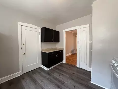 Kitchen - 1504 Pitner Ave, Evanston, IL 60201 photo 4 of 4