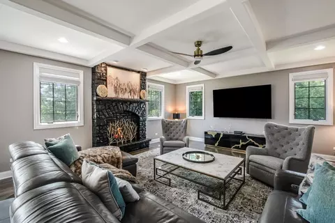 Living - 12023 Ashbrook Ln, Mokena, IL 60448 photo 2 of 5