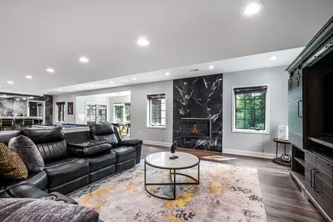 Living - 12023 Ashbrook Ln, Mokena, IL 60448 photo 3 of 5