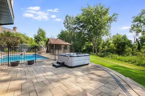 Exterior - 12023 Ashbrook Ln, Mokena, IL 60448 photo 3 of 20