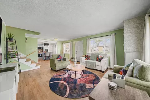 Living - 103 Willow St, Park Forest, IL 60466 photo 3 of 6
