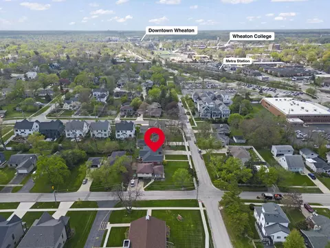 View/Area - 1412 Avery Ave, Wheaton, IL 60187 photo 2 of 3