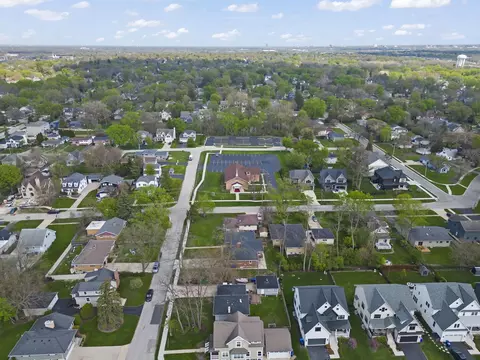 View/Area - 1412 Avery Ave, Wheaton, IL 60187 photo 3 of 3