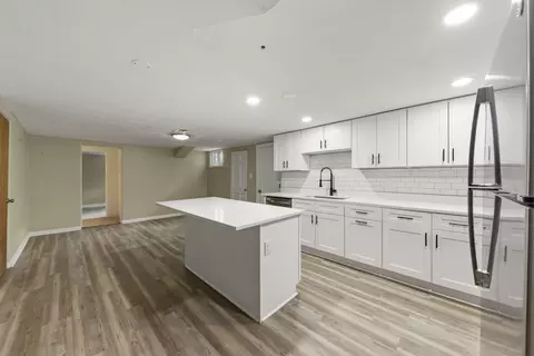 Kitchen - 1412 Avery Ave, Wheaton, IL 60187 photo 4 of 4
