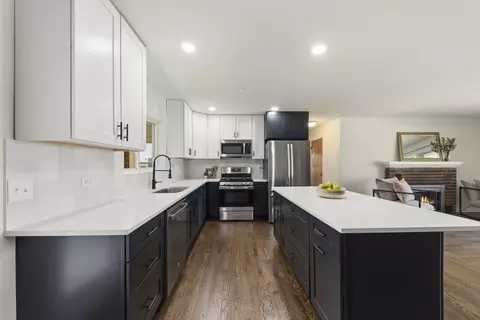 Kitchen - 1412 Avery Ave, Wheaton, IL 60187 photo 1 of 4
