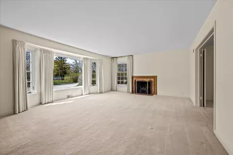 1523 Tower Rd, Winnetka, IL 60093 photo 4