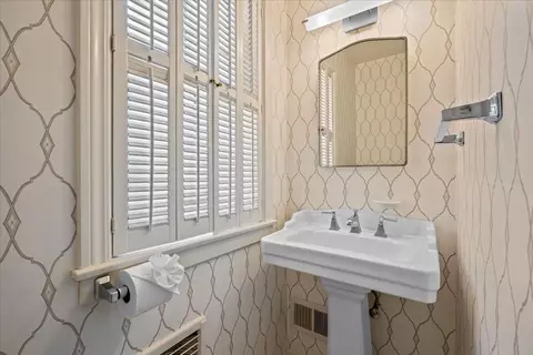 1523 Tower Rd, Winnetka, IL 60093 photo 15