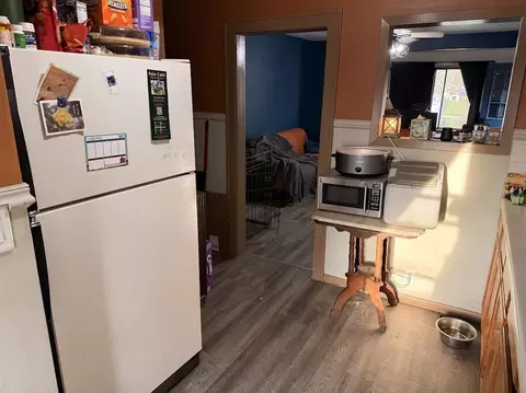 Kitchen - 1762 S Oak Ave, Freeport, IL 61032 photo 1 of 2