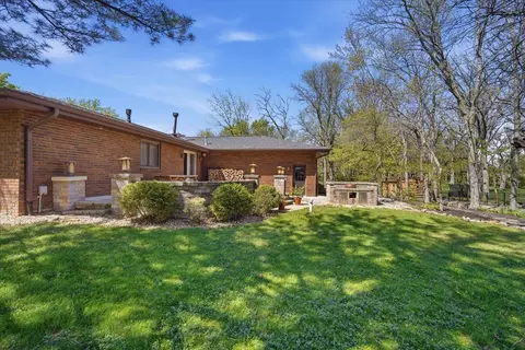 19316 Nottingham Dr, Bloomington, IL 61705 photo 39
