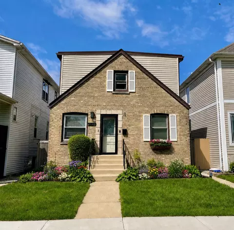 3806 N Octavia Ave, Chicago, IL 60634