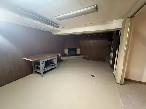 Other - 609 Moss Pl, Dixon, IL 61021 photo 5 of 8