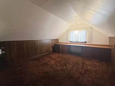 Other - 609 Moss Pl, Dixon, IL 61021 photo 1 of 8