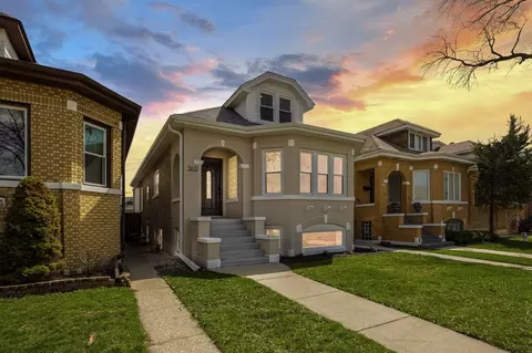 3631 N Sayre Ave, Chicago, IL 60634