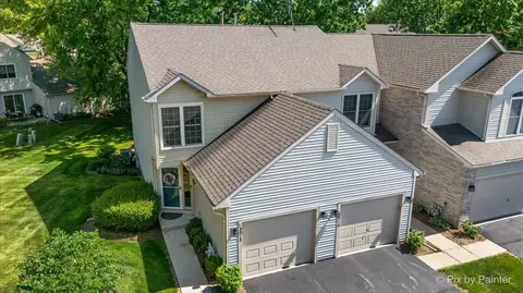 3315 Cottonwood Ct, Mchenry, IL 60051