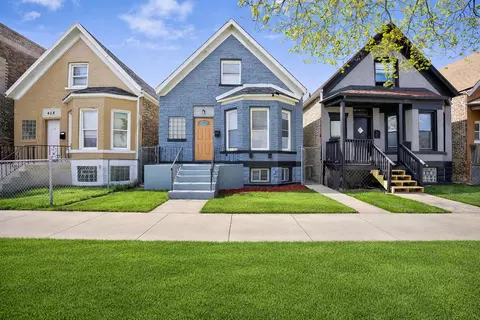 420 N Saint Louis Ave, Chicago, IL 60624