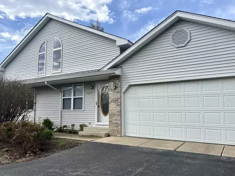 824 E Kahler Rd #824, Wilmington, IL 60481