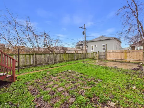 Exterior - 827 E 87th Pl, Chicago, IL 60619 photo 6 of 6