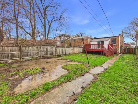 Exterior - 827 E 87th Pl, Chicago, IL 60619 photo 4 of 6