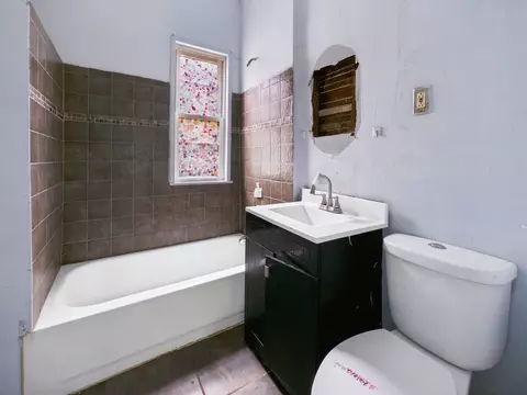 Bath - 827 E 87th Pl, Chicago, IL 60619 photo 1 of 1