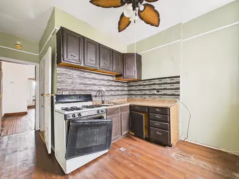 Kitchen - 827 E 87th Pl, Chicago, IL 60619 photo 1 of 1