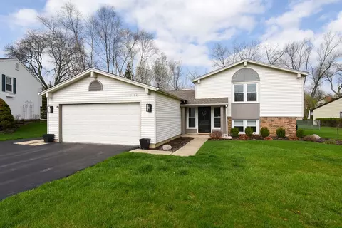1112 N Old Bridge Rd, Palatine, IL 60067