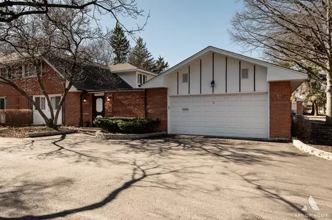 2 Stuart On Oxford St, Rolling Meadows, IL 60008