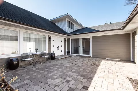 Exterior - 2 Stuart On Oxford St, Rolling Meadows, IL 60008 photo 2 of 4